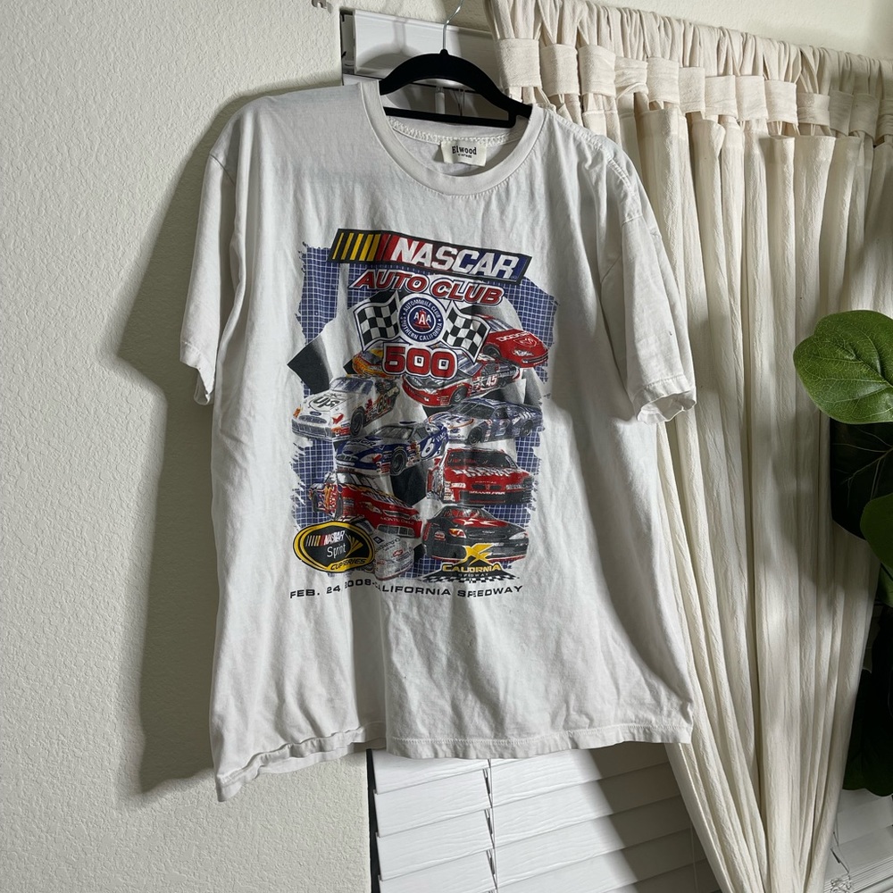 Elwood shirt